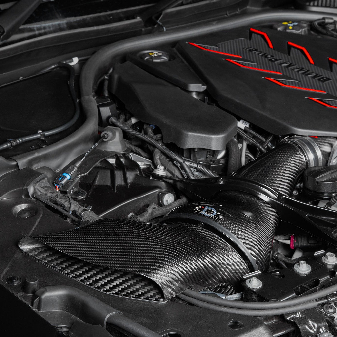 Eventuri BMW M5 G90/G99 Carbon Fibre Intake System