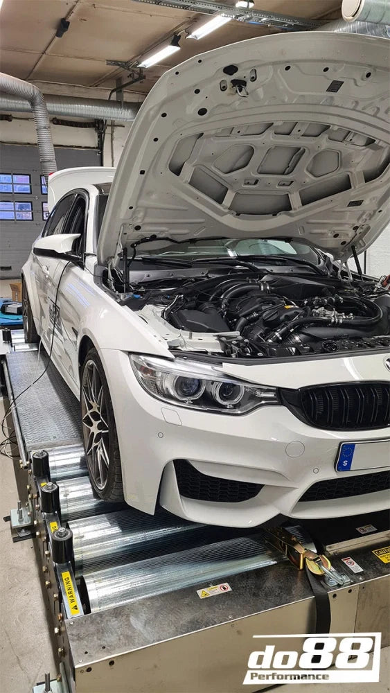 do88 BMW S55 M2C/M3/M4 (F87/F80/F82/F83) Top Mount Intercooler