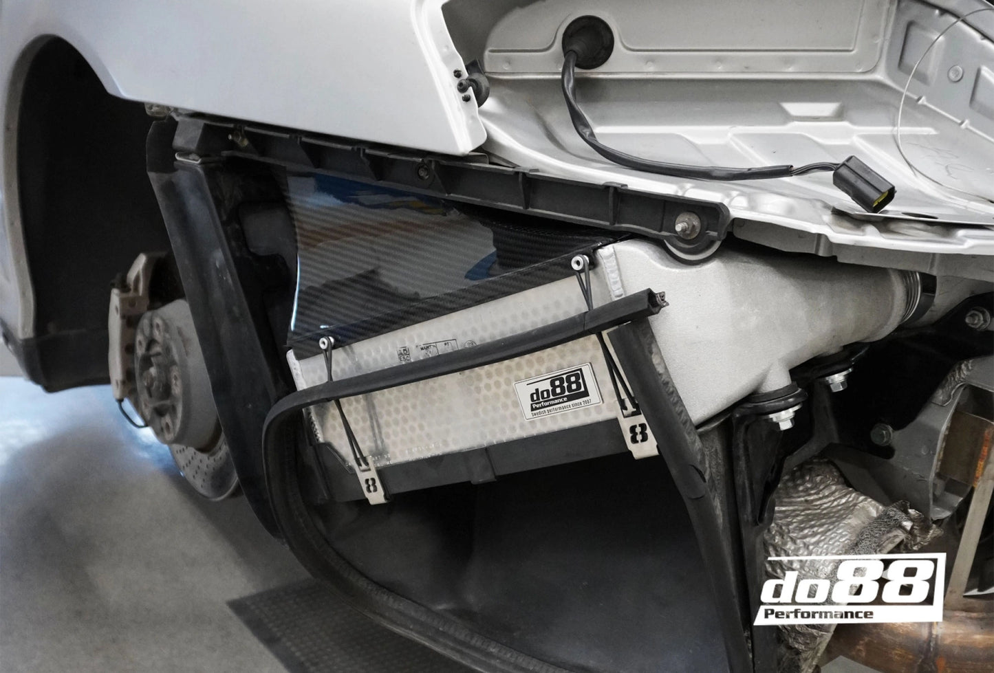 do88 Porsche 911 Turbo (996) Intercooler Kit MERA